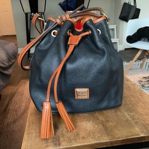 Dooney & Bourke Medium Kendall Bucket Bag - Black